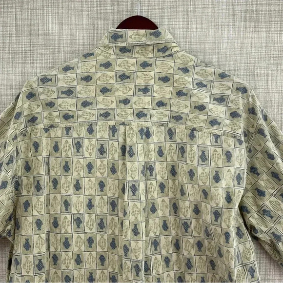 Woolrich Mens Size L short sleeve button down shirt 1119 - Picture 6 of 7